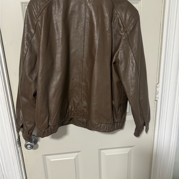 Vintage leather jacket - Picture 3 of 3